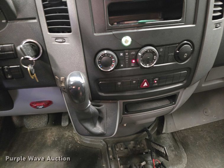 image for item ER1512 2008 Dodge Sprinter 3500 handicap accessible van