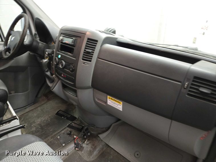 image for item ER1512 2008 Dodge Sprinter 3500 handicap accessible van