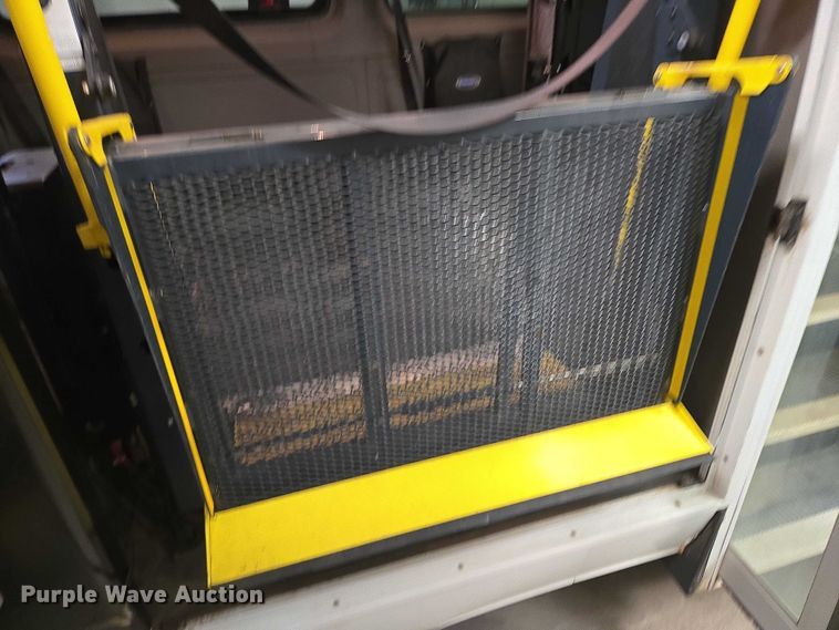 image for item ER1512 2008 Dodge Sprinter 3500 handicap accessible van