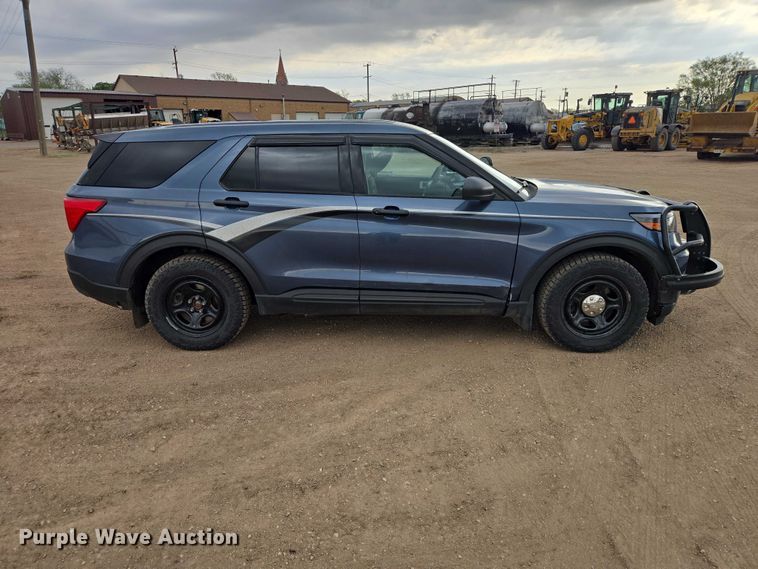 image for item ER1612 2021 Ford Explorer Police Interceptor SUV