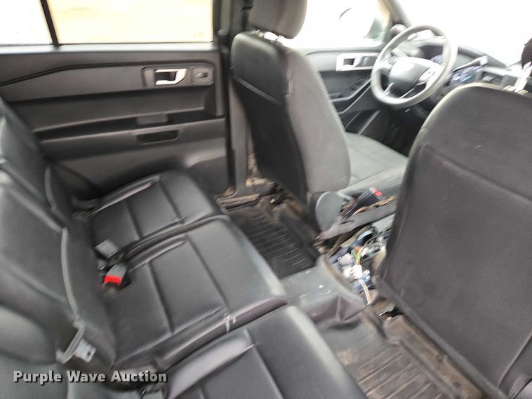 image for item ER1612 2021 Ford Explorer Police Interceptor SUV