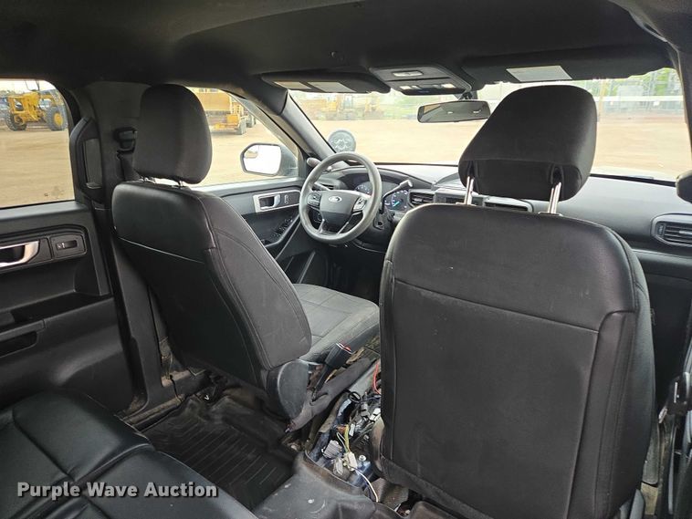 image for item ER1612 2021 Ford Explorer Police Interceptor SUV