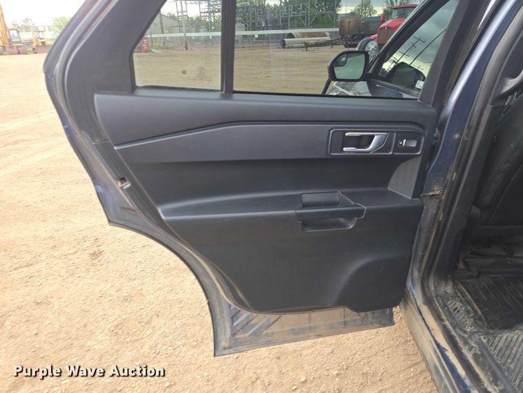 image for item ER1612 2021 Ford Explorer Police Interceptor SUV