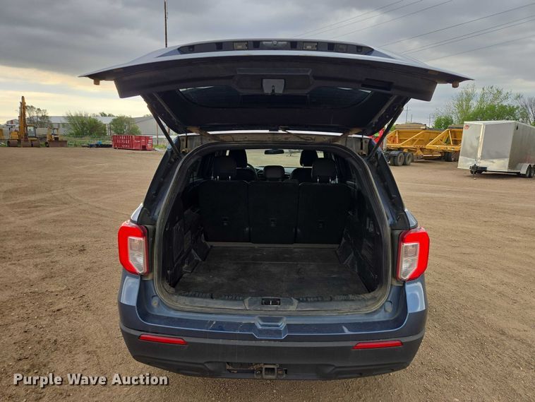 image for item ER1612 2021 Ford Explorer Police Interceptor SUV