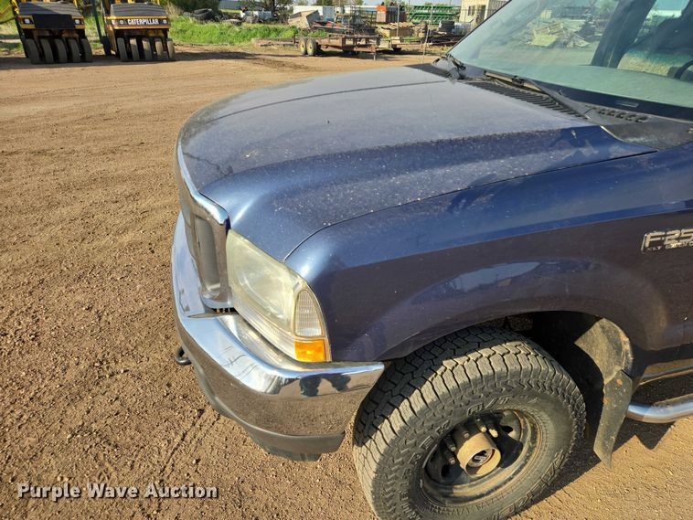 image for item ER1613 2004 Ford F250 Super Duty Ext. Cab pickup truck