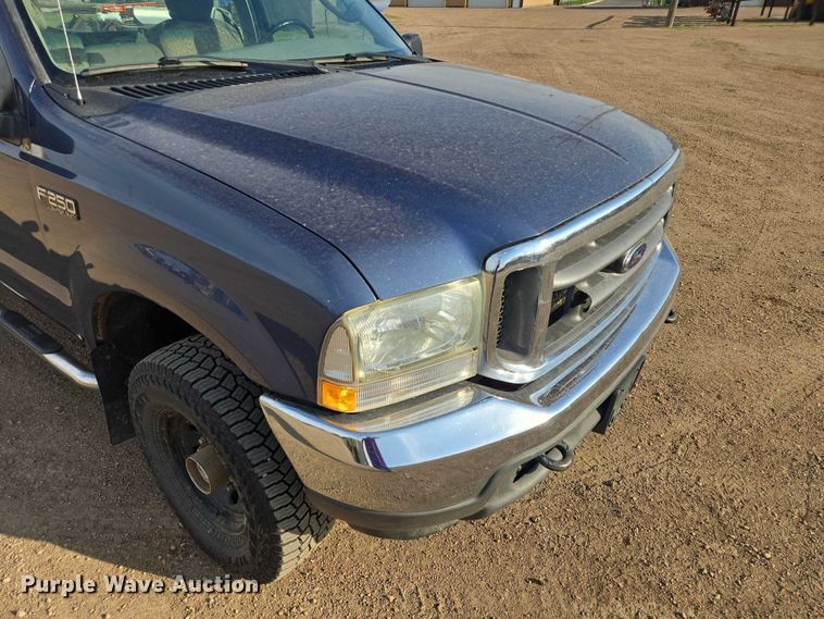 image for item ER1613 2004 Ford F250 Super Duty Ext. Cab pickup truck