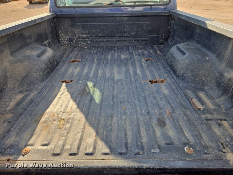 image for item ER1613 2004 Ford F250 Super Duty Ext. Cab pickup truck