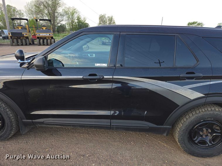 image for item ER1614 2020 Ford Explorer Police Interceptor SUV