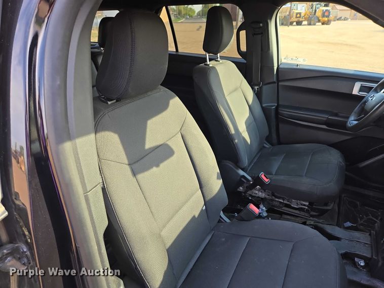 image for item ER1614 2020 Ford Explorer Police Interceptor SUV