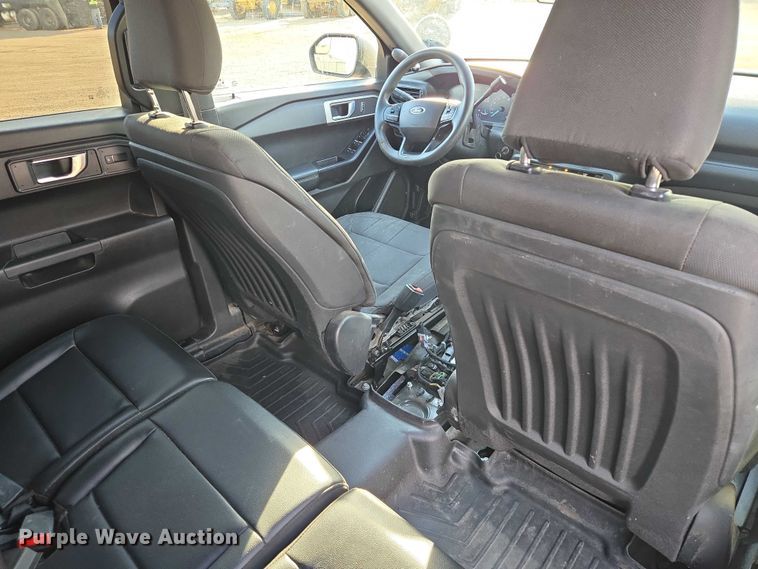 image for item ER1614 2020 Ford Explorer Police Interceptor SUV