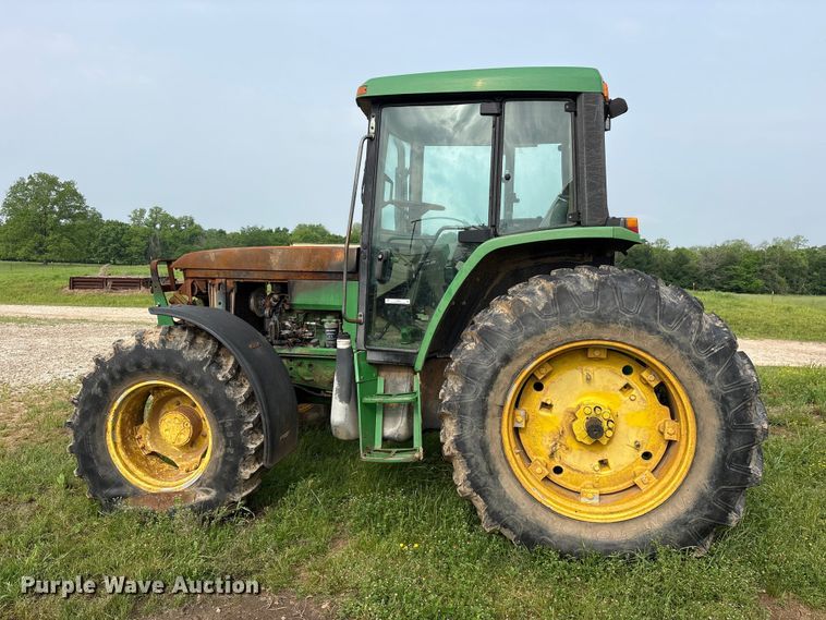 image for item ES8981 John Deere 6310 MFWD tractor