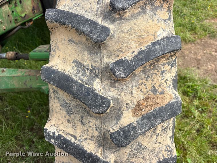 image for item ES8981 John Deere 6310 MFWD tractor
