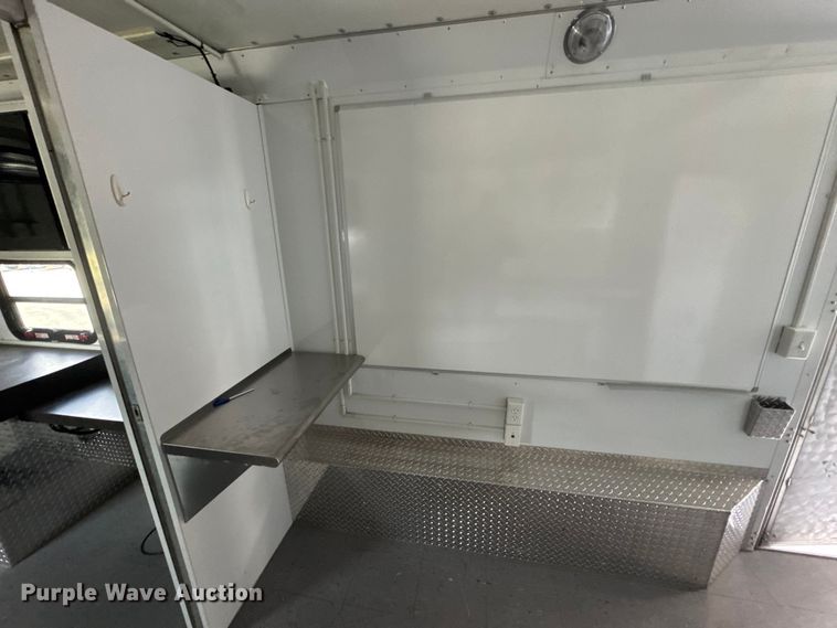 image for item ET1886 2012 UFI 20' Command TRL enclosed cargo trailer