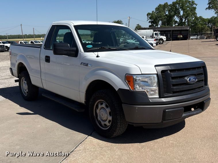 image for item ET6145 2011 Ford F150 XL pickup truck
