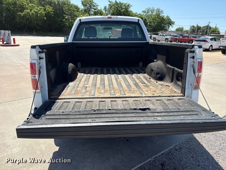 image for item ET6145 2011 Ford F150 XL pickup truck