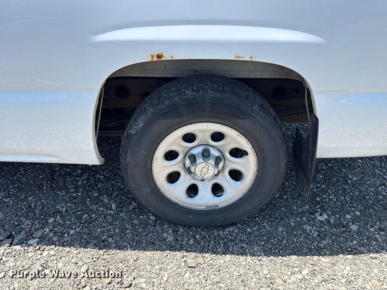 image for item ET6146 2007 Chevrolet Silverado 1500 Ext. Cab pickup truck