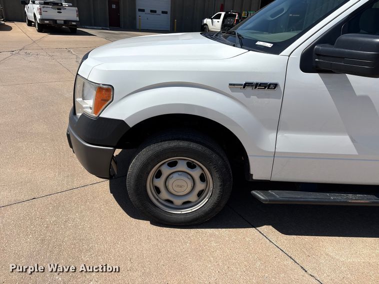 image for item ET6147 2011 Ford F150 XL Ext. Cab pickup truck