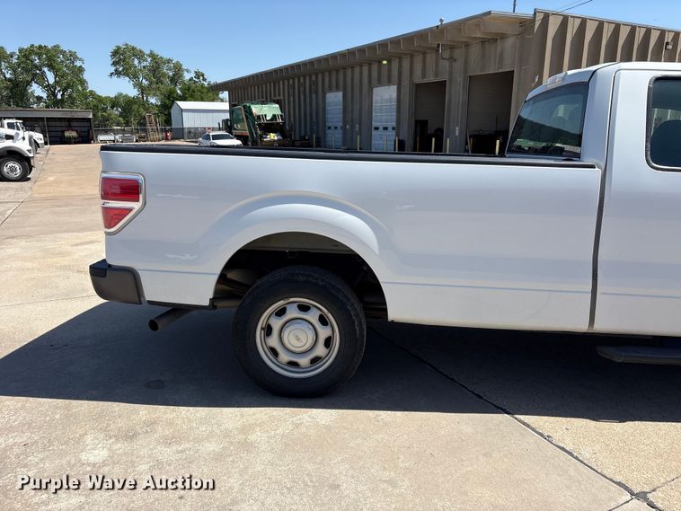 image for item ET6147 2011 Ford F150 XL Ext. Cab pickup truck