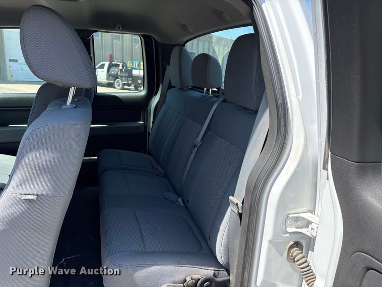 image for item ET6147 2011 Ford F150 XL Ext. Cab pickup truck