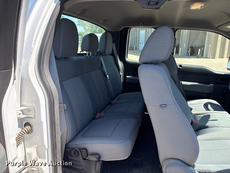 image for item ET6147 2011 Ford F150 XL Ext. Cab pickup truck