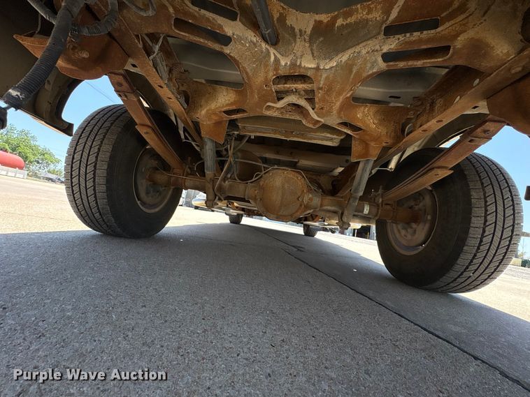 image for item ET6148 1997 Ford F150 pickup truck