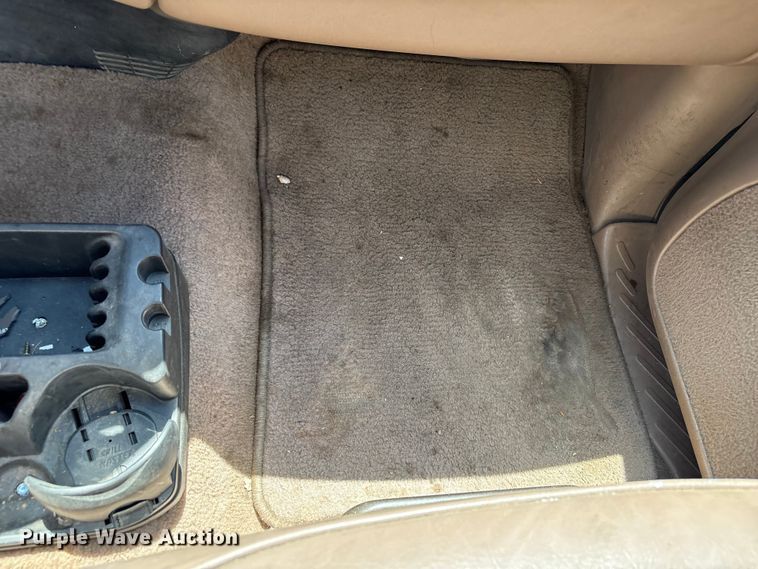image for item ET6148 1997 Ford F150 pickup truck