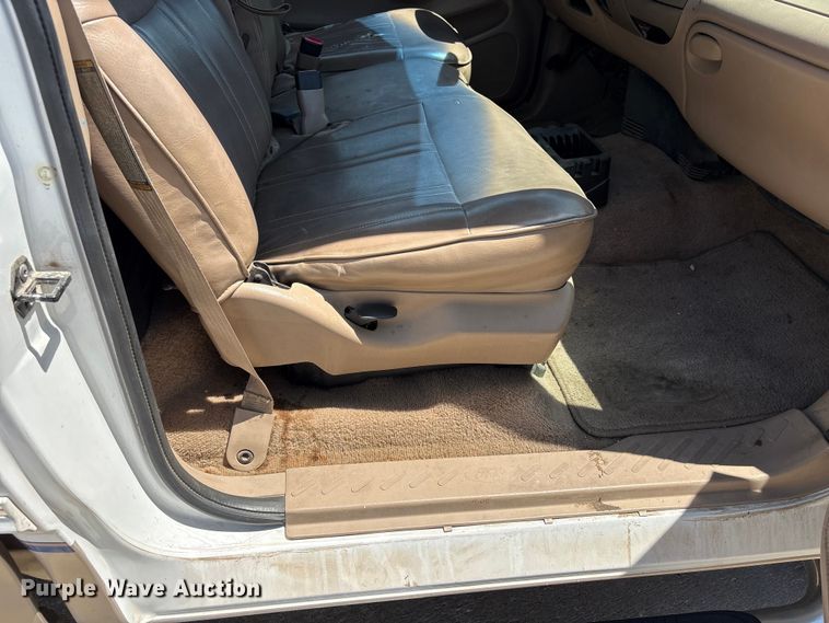 image for item ET6148 1997 Ford F150 pickup truck