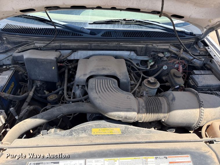 image for item ET6148 1997 Ford F150 pickup truck