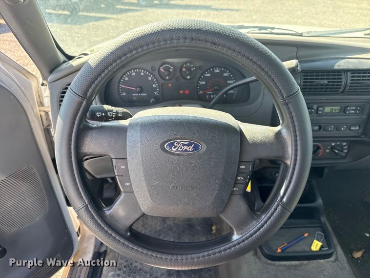 image for item ET6149 2011 Ford Ranger pickup truck