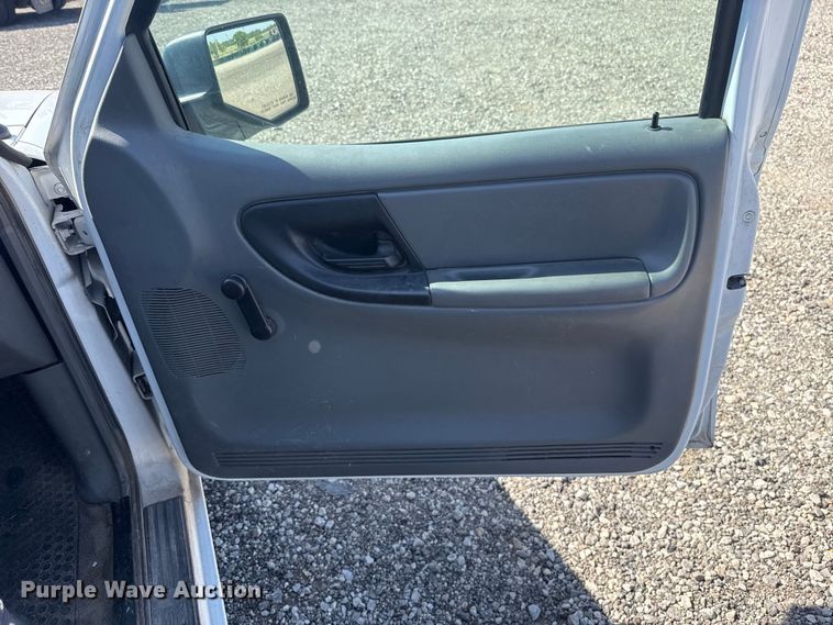 image for item ET6149 2011 Ford Ranger pickup truck