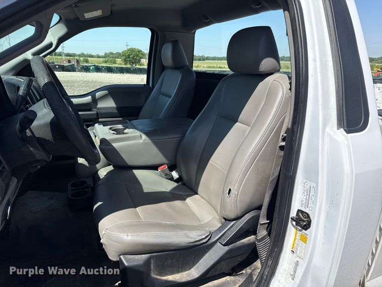 image for item ET6150 2016 Ford F150 XL pickup truck