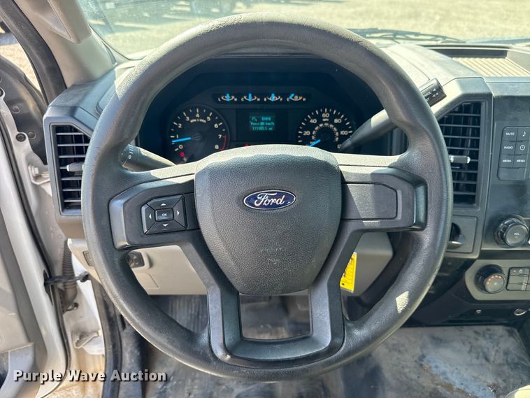 image for item ET6150 2016 Ford F150 XL pickup truck