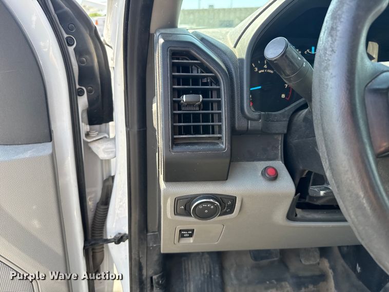 image for item ET6150 2016 Ford F150 XL pickup truck