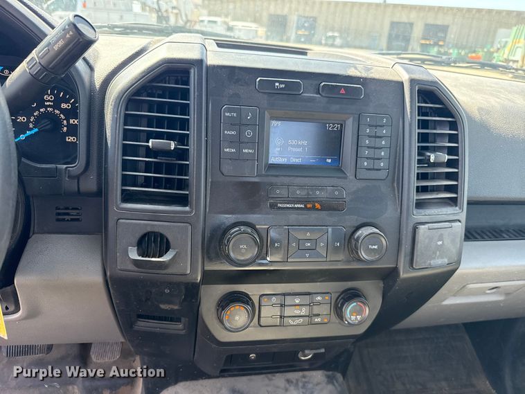 image for item ET6150 2016 Ford F150 XL pickup truck