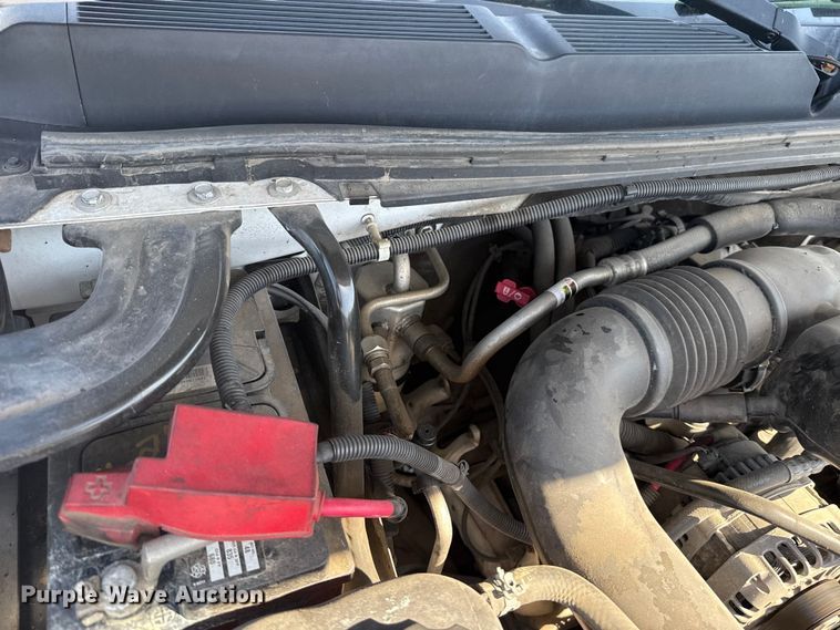 image for item ET6151 2011 Chevrolet Silverado 1500 pickup truck