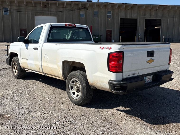 image for item ET6152 2015 Chevrolet Silverado 1500 pickup truck