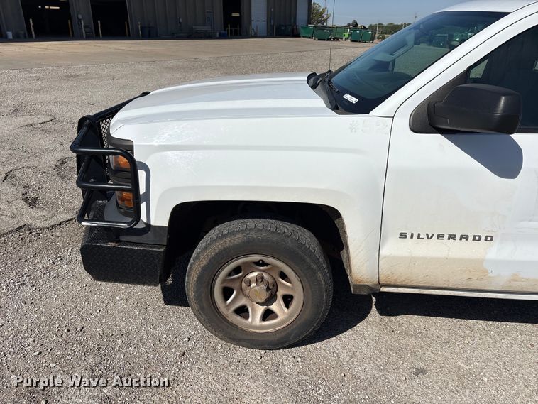 image for item ET6152 2015 Chevrolet Silverado 1500 pickup truck