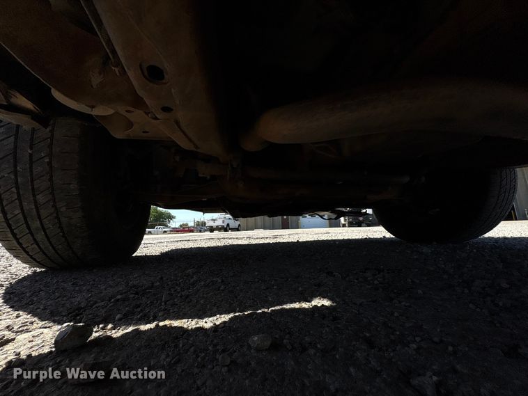 image for item ET6152 2015 Chevrolet Silverado 1500 pickup truck