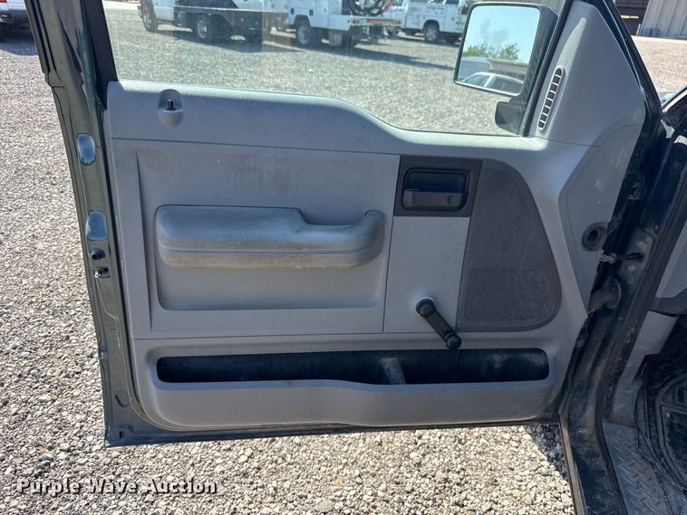 image for item ET6153 2006 Ford F150  Ext. Cab pickup truck