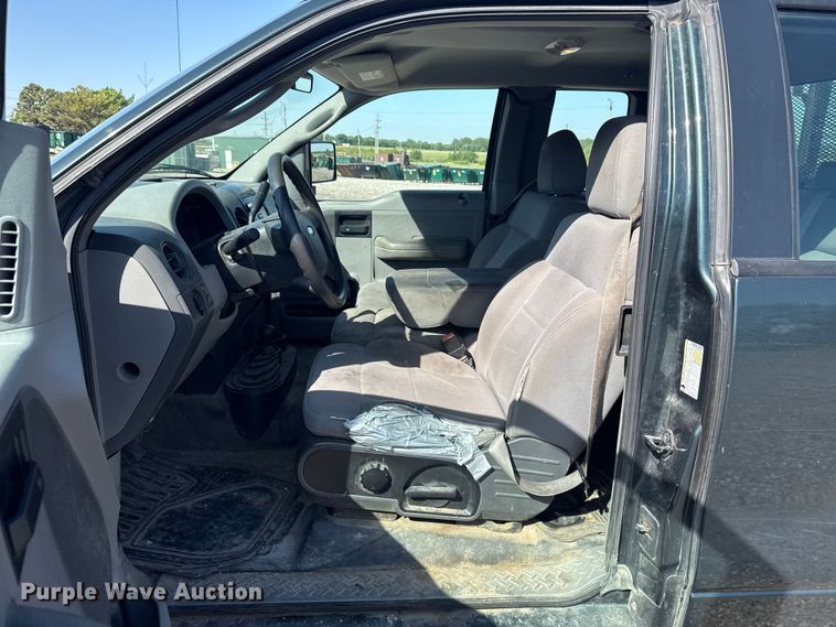 image for item ET6153 2006 Ford F150  Ext. Cab pickup truck