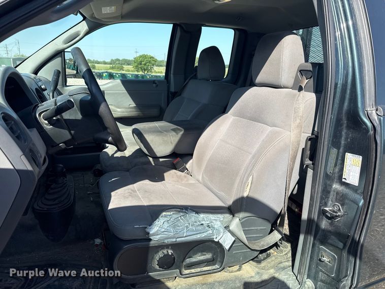 image for item ET6153 2006 Ford F150  Ext. Cab pickup truck