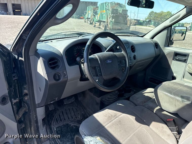 image for item ET6153 2006 Ford F150  Ext. Cab pickup truck