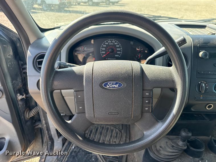 image for item ET6153 2006 Ford F150  Ext. Cab pickup truck