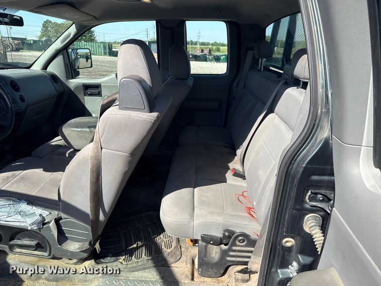image for item ET6153 2006 Ford F150  Ext. Cab pickup truck