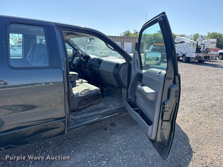 image for item ET6153 2006 Ford F150  Ext. Cab pickup truck