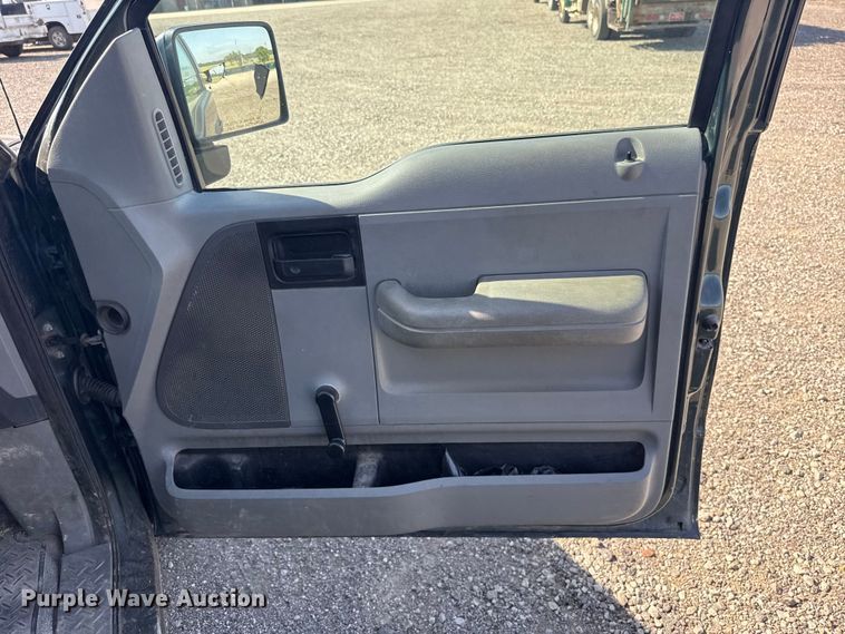 image for item ET6153 2006 Ford F150  Ext. Cab pickup truck