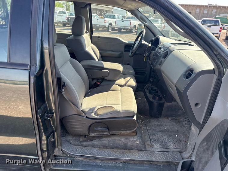 image for item ET6153 2006 Ford F150  Ext. Cab pickup truck