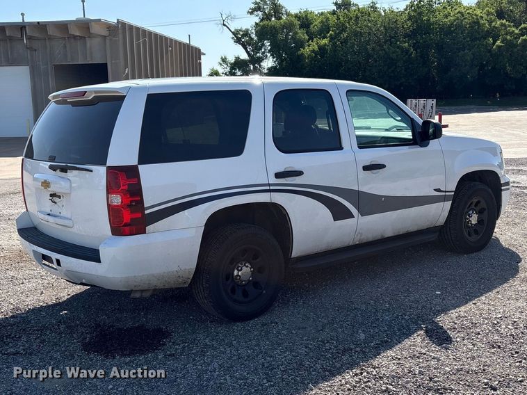 image for item ET6155 2014 Chevrolet Tahoe Police SUV