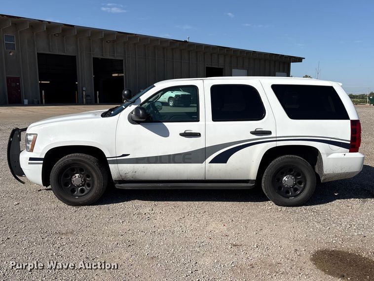 image for item ET6155 2014 Chevrolet Tahoe Police SUV