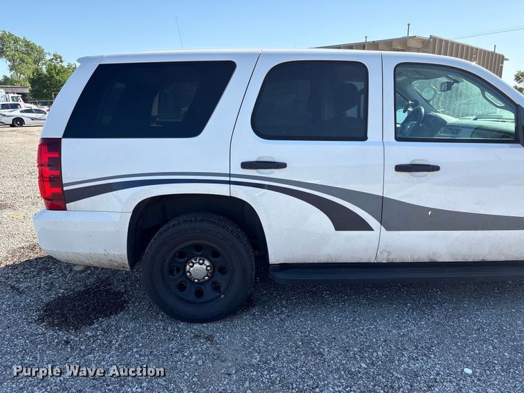 image for item ET6155 2014 Chevrolet Tahoe Police SUV